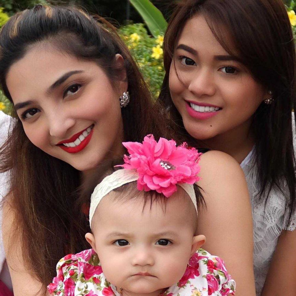 potret kedekatan aurel dengan ashanty © instagram potret kedekatan aurel dengan ashanty © instagram