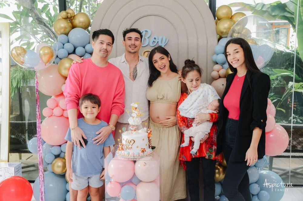 potret kedekatan suami seleb dengan kakak ipar © berbagai sumber