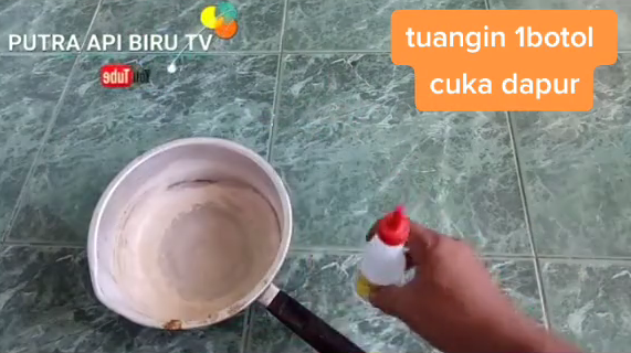 Bukan pakai sitrun, ini trik bersihkan kerak kapur di panci cuma pakai 1 bahan dapur
