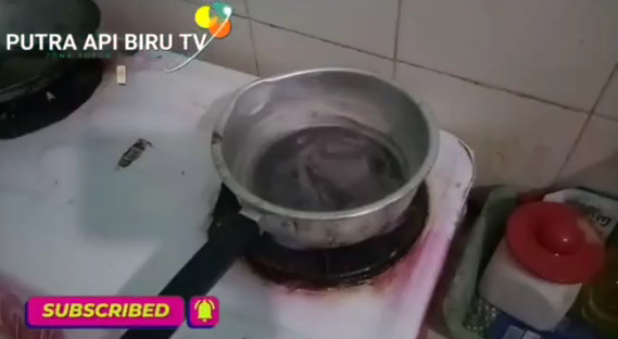 Bukan pakai sitrun, ini trik bersihkan kerak kapur di panci cuma pakai 1 bahan dapur