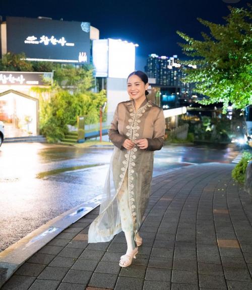 Nagita Slavina berkebaya © Instagram