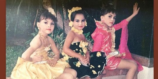 potret lawas seleb berteman sejak kecil © instagram