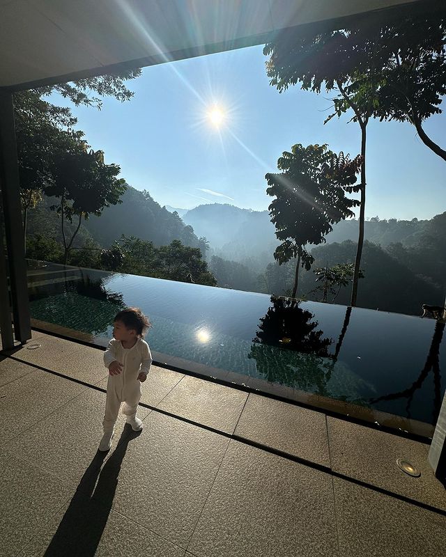 staycation mewah Nikita Willy © Instagram