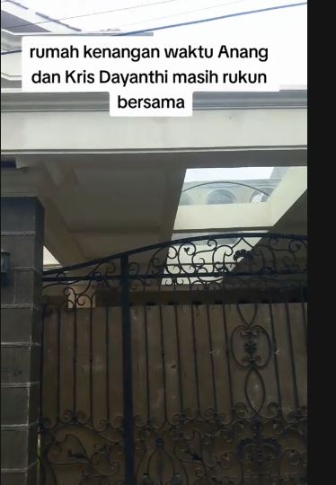 rumah anang dan krisdayanti dulu © 2023 brilio.net