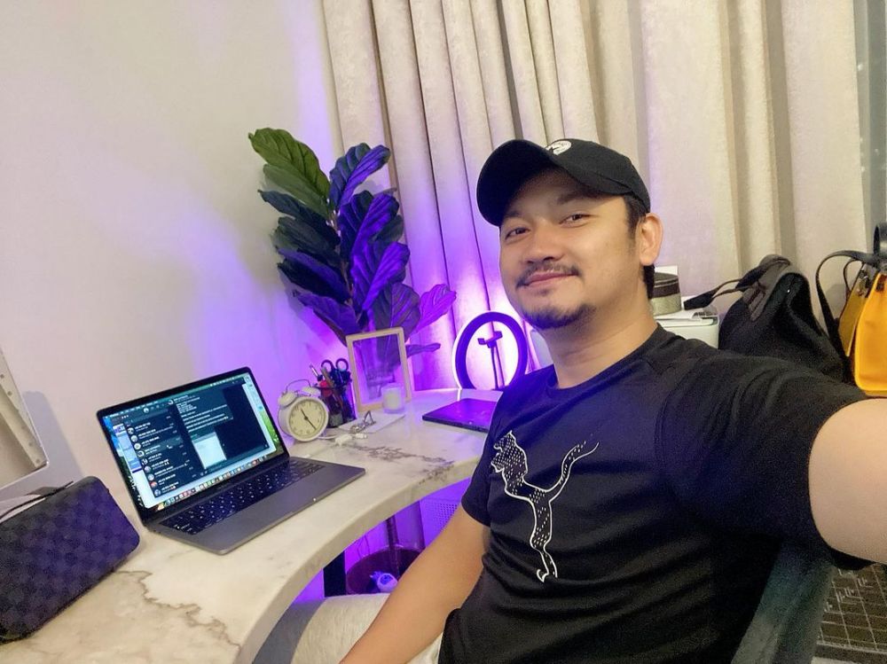 sumber penghasilan angga wijaya © berbagai sumber sumber penghasilan angga wijaya © berbagai sumber