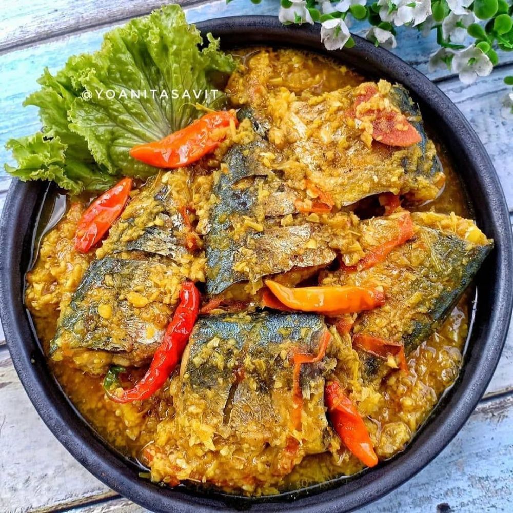 15 Resep pesmol ikan kembung, enak, sederhana, dan mudah dibuat