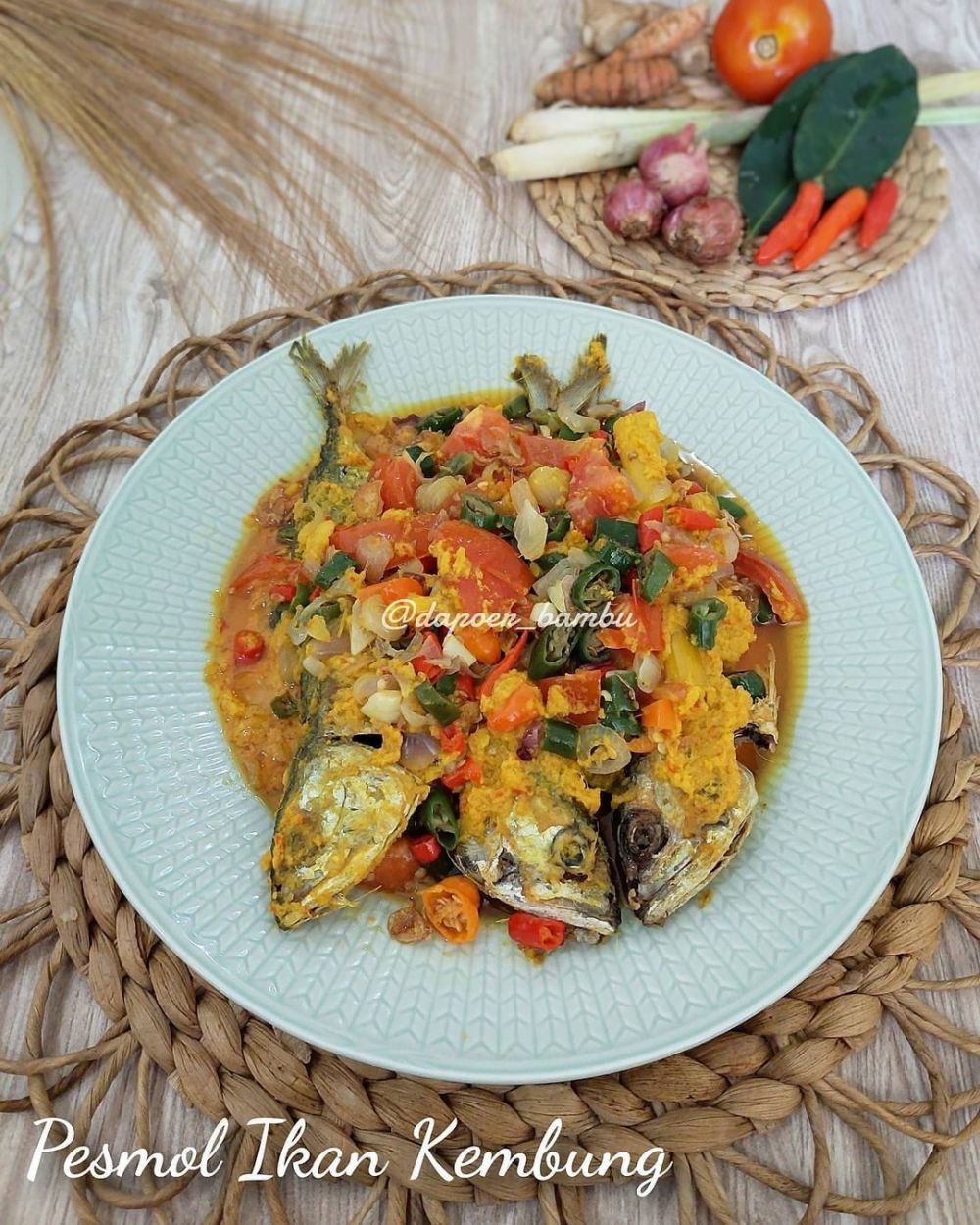 15 Resep pesmol ikan kembung, enak, sederhana, dan mudah dibuat