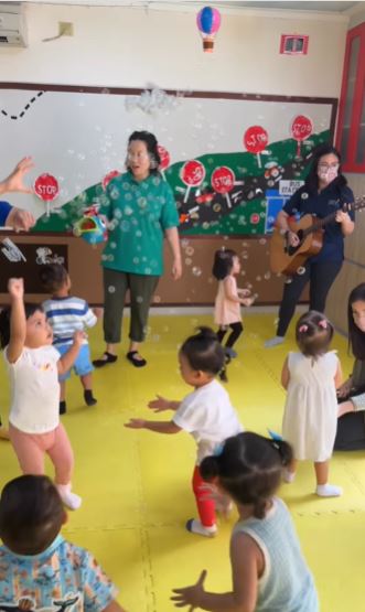 Momen baby Guzel Ali Syakieb pertama kali sekolah © 2023 brilio.net