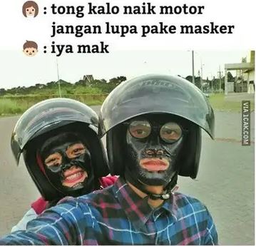 potret kocak orang pakai masker kecantikan Berbagai sumber