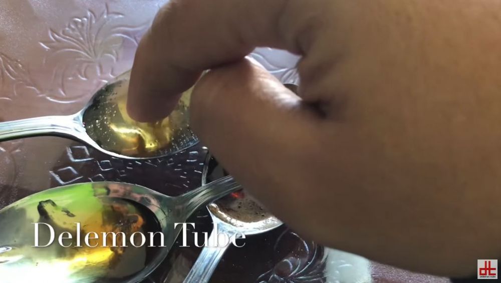 Tak perlu dicampur air, begini cara mudah membedakan madu asli dan palsu