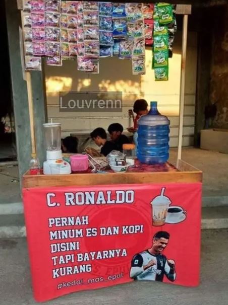 Potret kocak tulisan di pedagang kaki lima Berbagai sumber