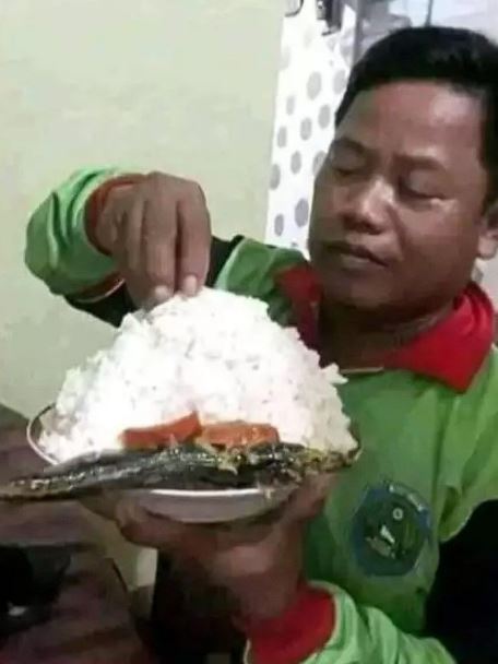 potret kocak porsi nasi Berbagai sumber
