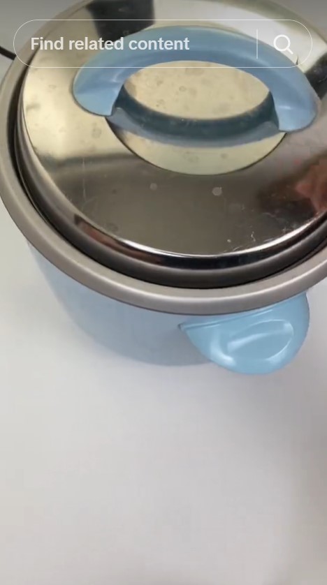 Tak ditambah jeruk nipis atau minyak, ini trik menanak nasi agar tidak lengket di panci rice cooker