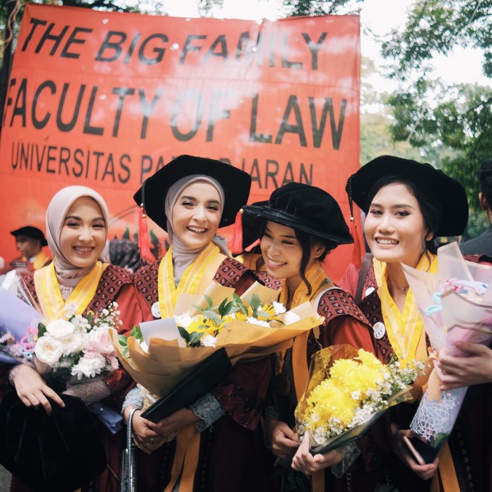 Nabila Ishma mantan Eril lulus © 2023 brilio.net