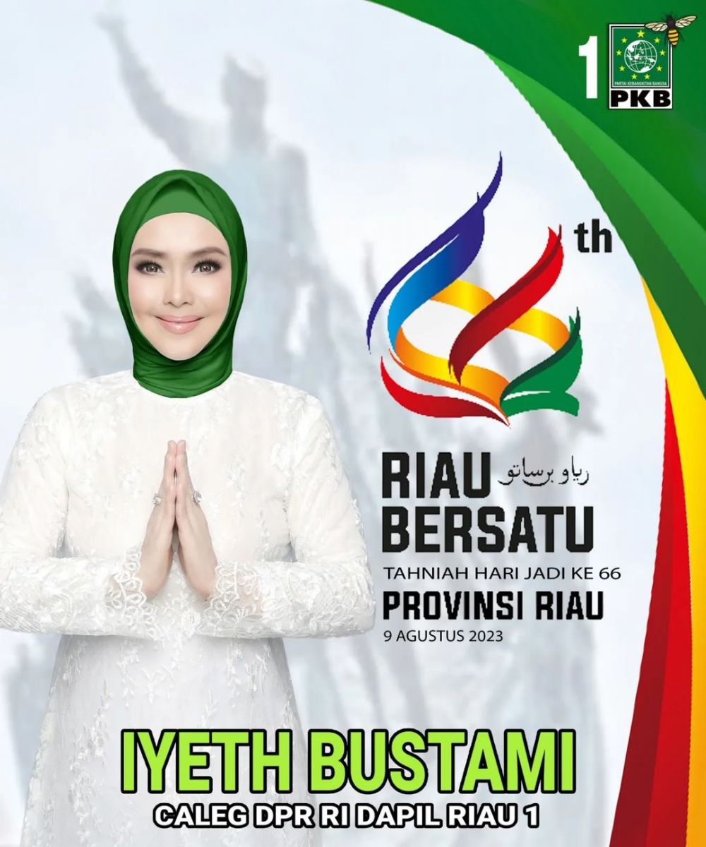 Penyanyi dangdut ubah haluan jadi politisi © 2023 brilio.net Penyanyi dangdut ubah haluan jadi politisi © 2023 brilio.net