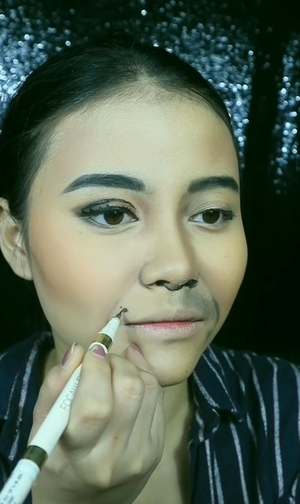 transformasi makeup wanita jadi nagita & raffi ahmad ini hasilnya plek-ketiplek © berbagai sumber transformasi makeup wanita jadi nagita & raffi ahmad ini hasilnya plek-ketiplek © berbagai sumber