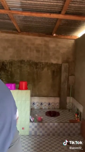 kamar mandi dapur terbuka © TikTok