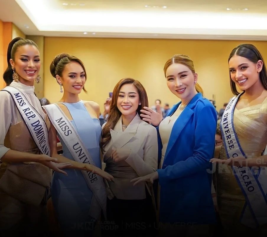 perjalanan karier poppy capella pemegang lisensi miss universe indonesia 2023 © berbagai sumber