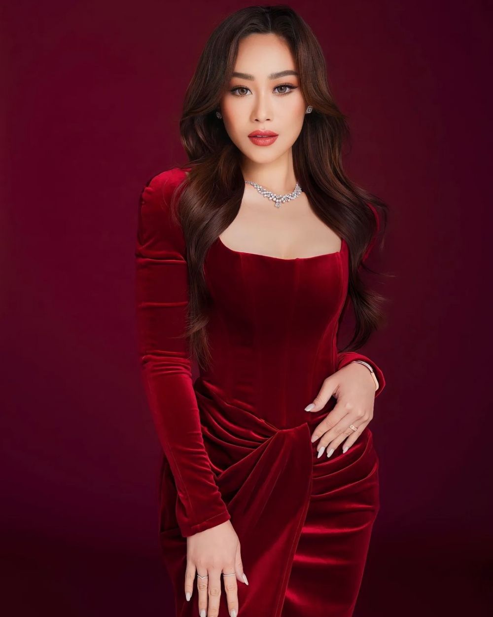 perjalanan karier poppy capella pemegang lisensi miss universe indonesia 2023 © berbagai sumber