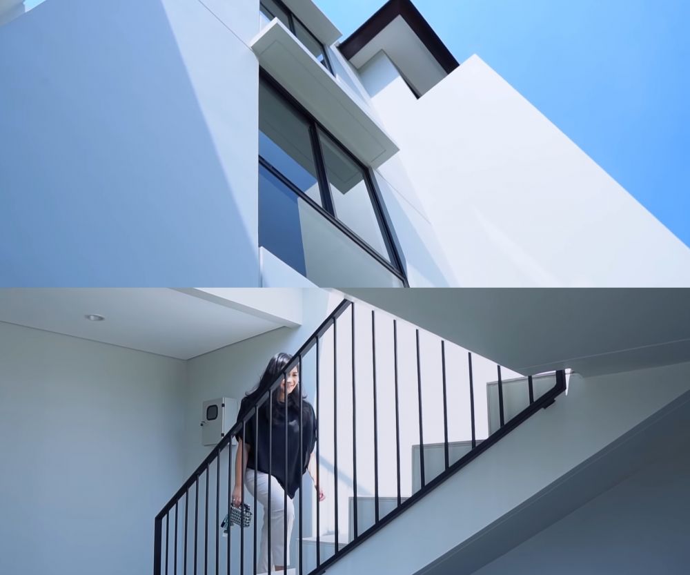rumah adik pesinetron tak kalah mewah dari sang kakak © berbagai sumber