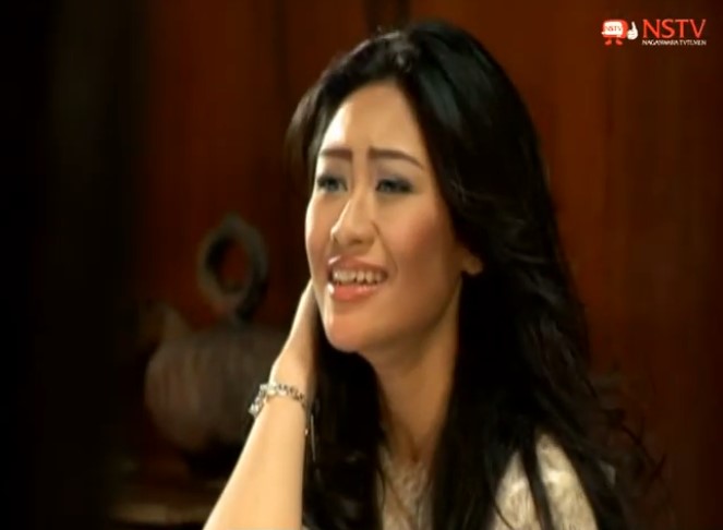 Poppy Capella di awal karier © YouTube