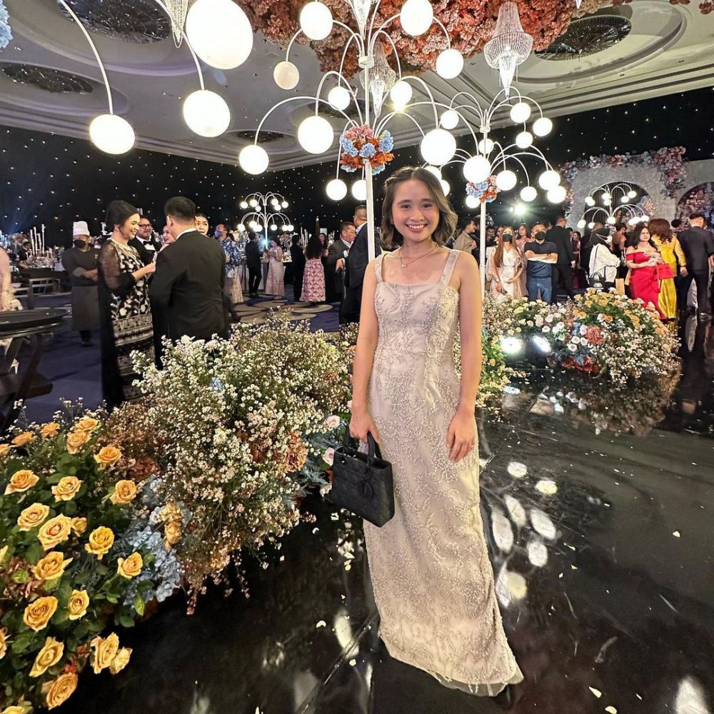 gritte agatha manglingi saat pakai busana kebaya © berbagai sumber