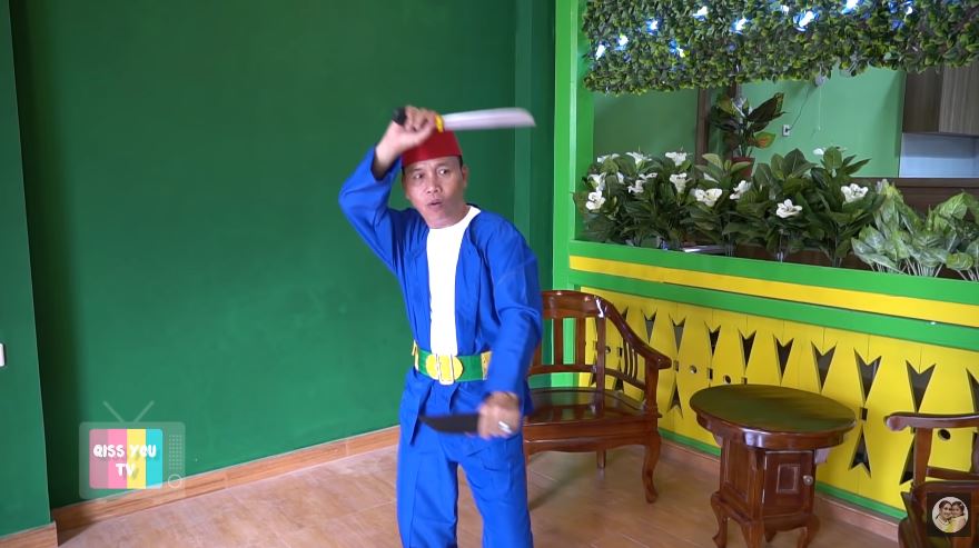 warung ayah ojak tuai sorotan © berbagai sumber