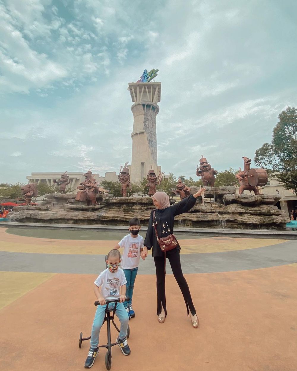 potret eks anggota JKT48 saat momong buah hati © berbagai sumber potret eks anggota JKT48 saat momong buah hati © berbagai sumber