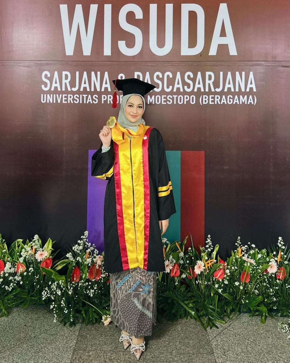 potret terbaru muvida pembawa baki istana © instagram potret terbaru muvida pembawa baki istana © instagram