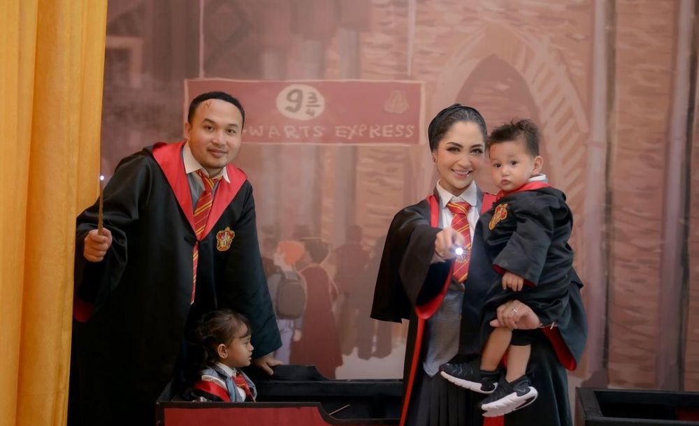 potret terbaru muvida pembawa baki istana © instagram potret terbaru muvida pembawa baki istana © instagram