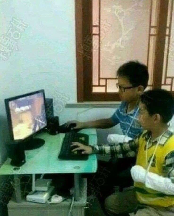 Potret lucu kerja sama temen © berbagai sumber