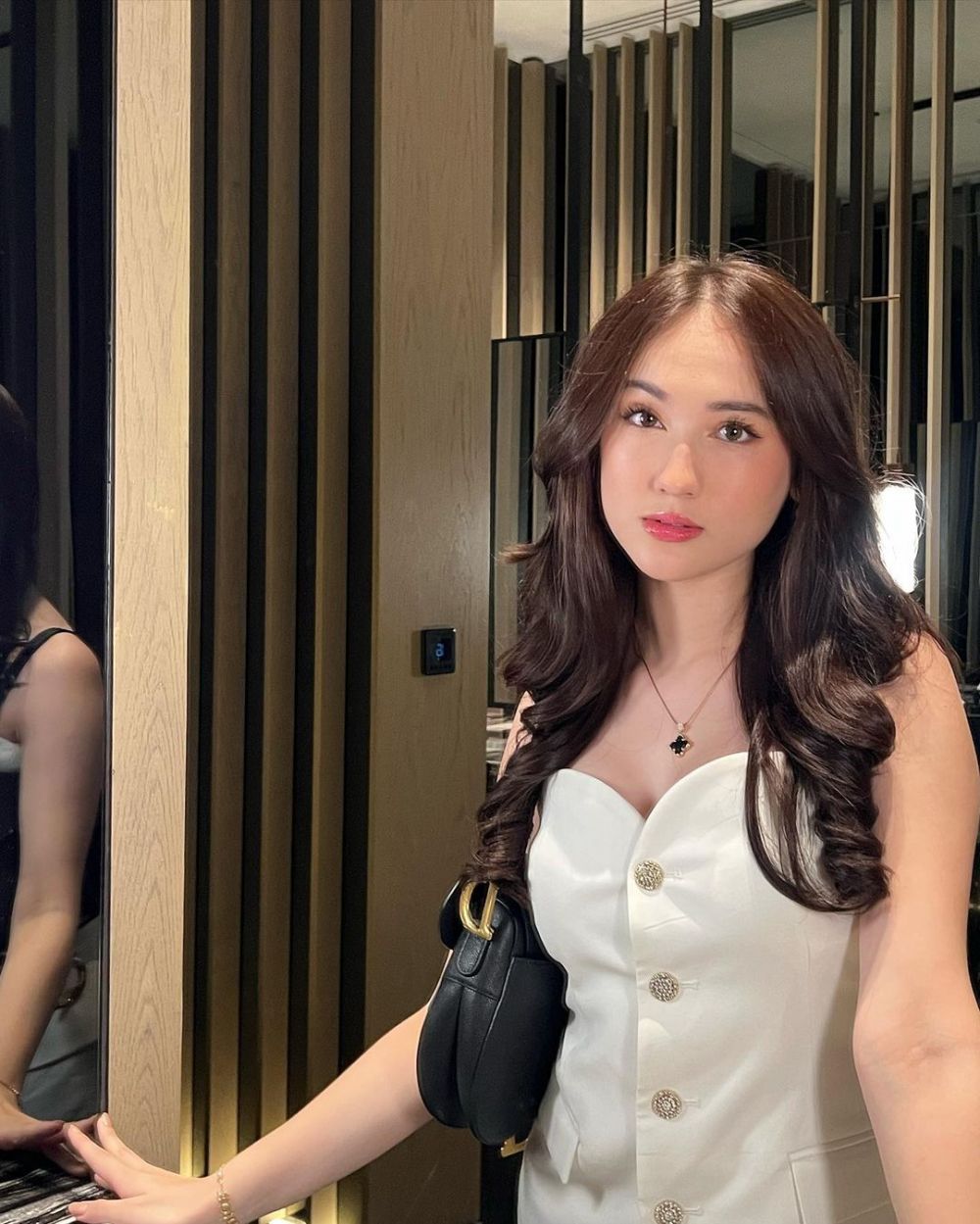 pesona Laura Moane ternyata punya keturunan Jawa-Inggris © 2023 brilio.net