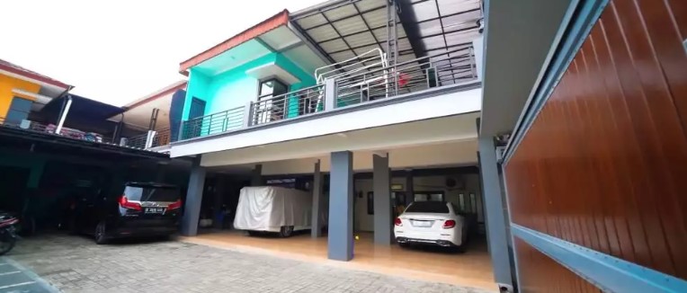 transformasi rumah biduan kampung © YouTube