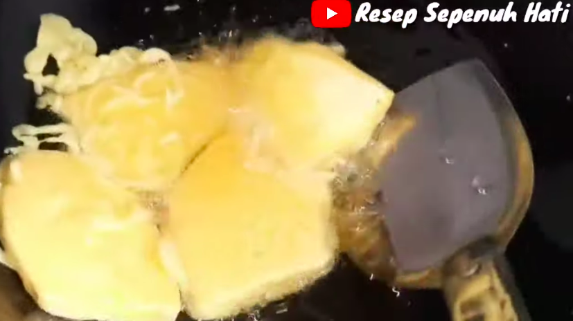Tanpa perlu dikukus atau direbus, ini trik bikin ubi goreng agar renyah di luar dan lembut di dalam