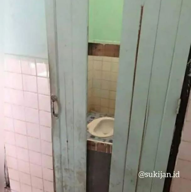 Potret kocak desain pintu toilet Berbagai sumber Potret kocak desain pintu toilet Berbagai sumber