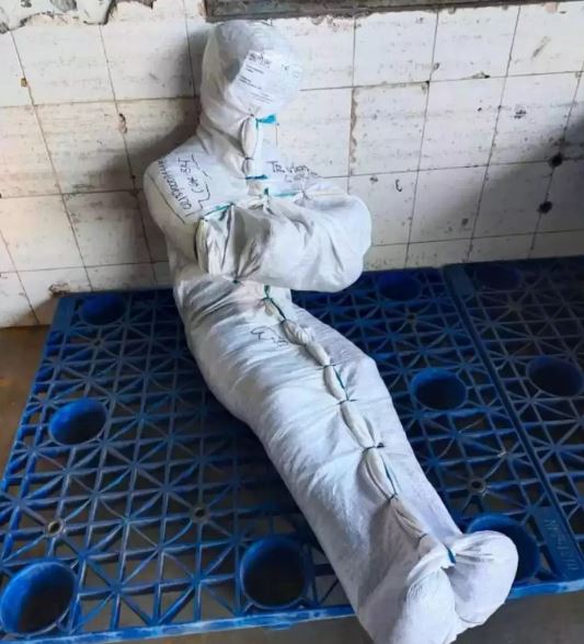 potret kocak paket berisi benda aneh Berbagai sumber potret kocak paket berisi benda aneh Berbagai sumber