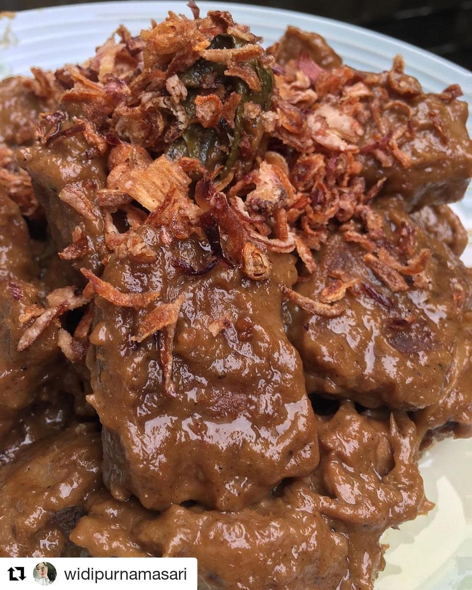 13 Resep gepuk daging sapi, enak, empuk, dan bikin nagih