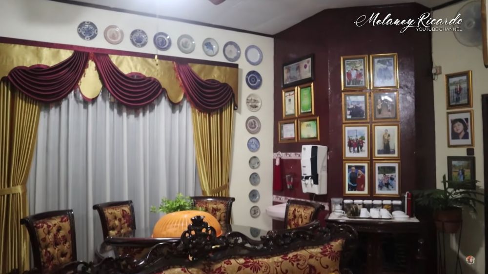  rumah bergaya klasik di pemukiman padat penduduk ini milik pelawak top © berbagai sumber