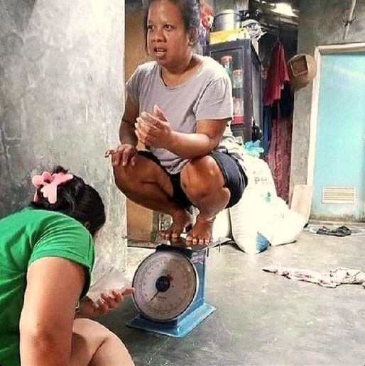 kelakuan emak-emak gabut di rumah Berbagai sumber kelakuan emak-emak gabut di rumah Berbagai sumber