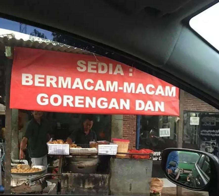 Geregetan pengin benerin tulisan di warung  Berbagai sumber
