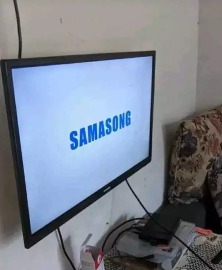 11 Tulisan lucu pada merek Berbagai sumber 11 Tulisan lucu pada merek Berbagai sumber