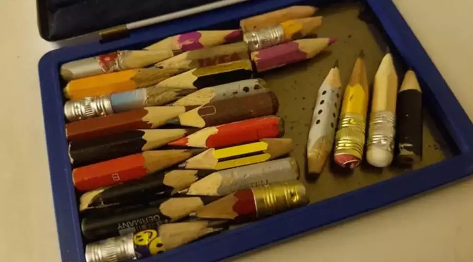 Potret kocak koleksi benda nggak penting Berbagai sumber