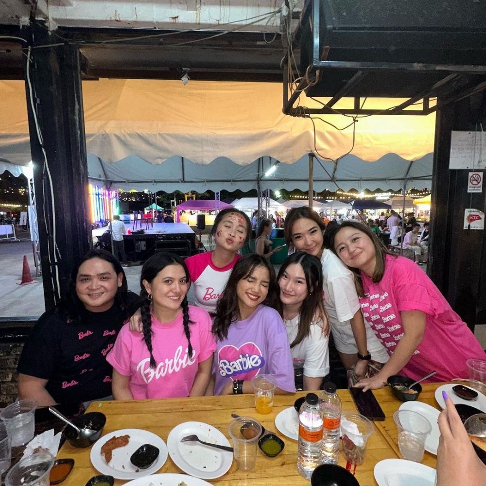 Momen bridal shower Gritte Agatha di Bangkok Instagram