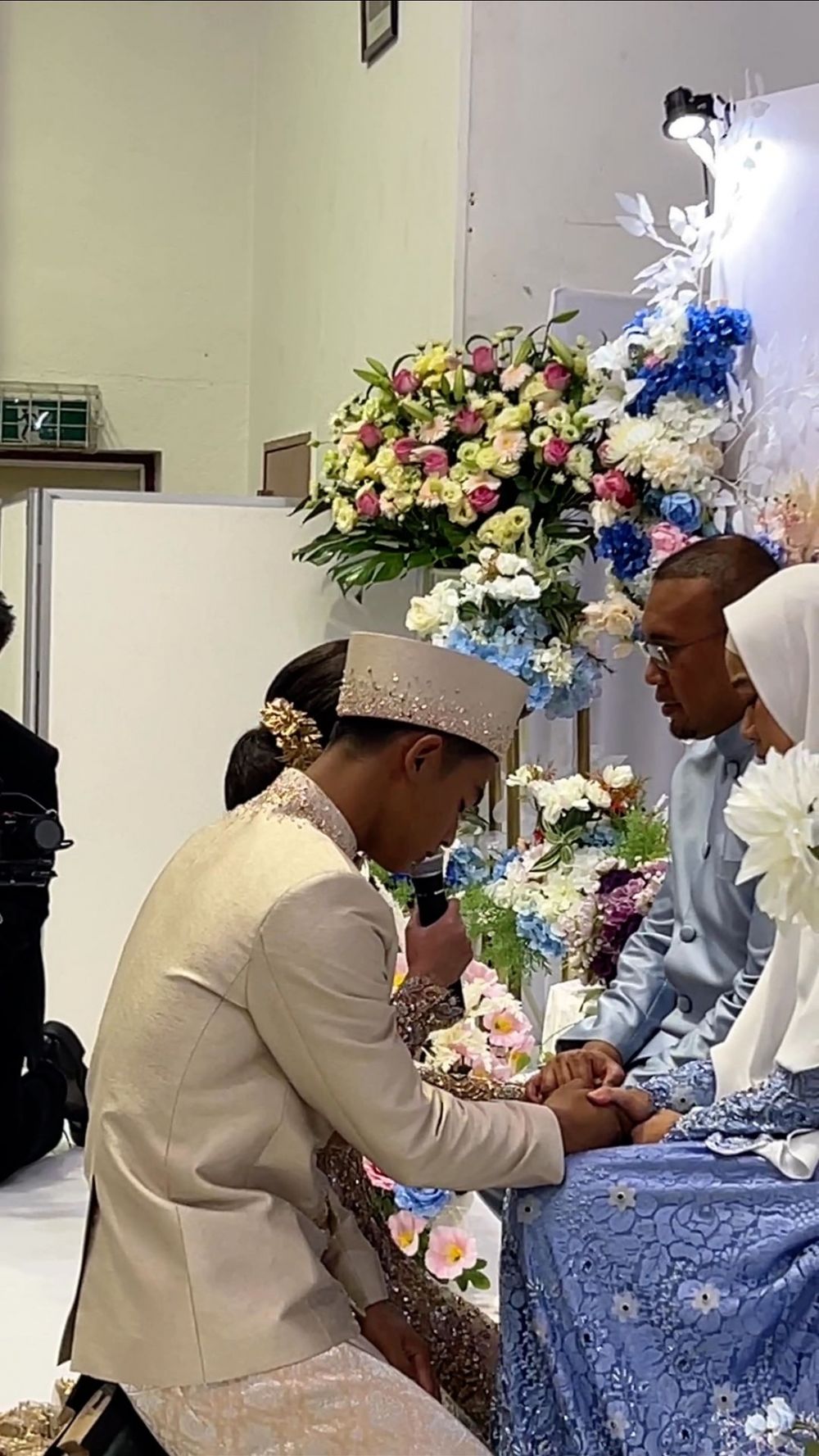 kedekatan arhan dan mertua © instagram