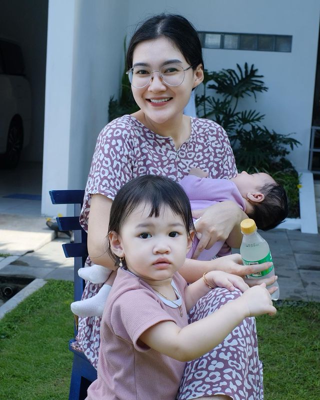 Nella Kharisma dasteran di keseharian © Instagram