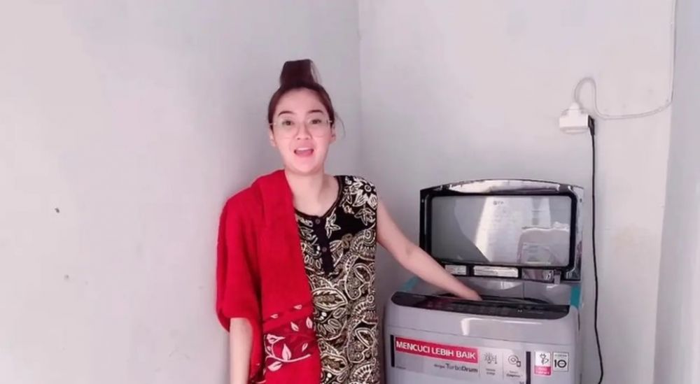 Nella Kharisma dasteran di keseharian © Instagram