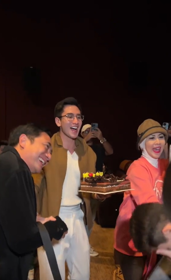 kehadiran orang tua lengkap di ultah athalla curi atensi © berbagai sumber