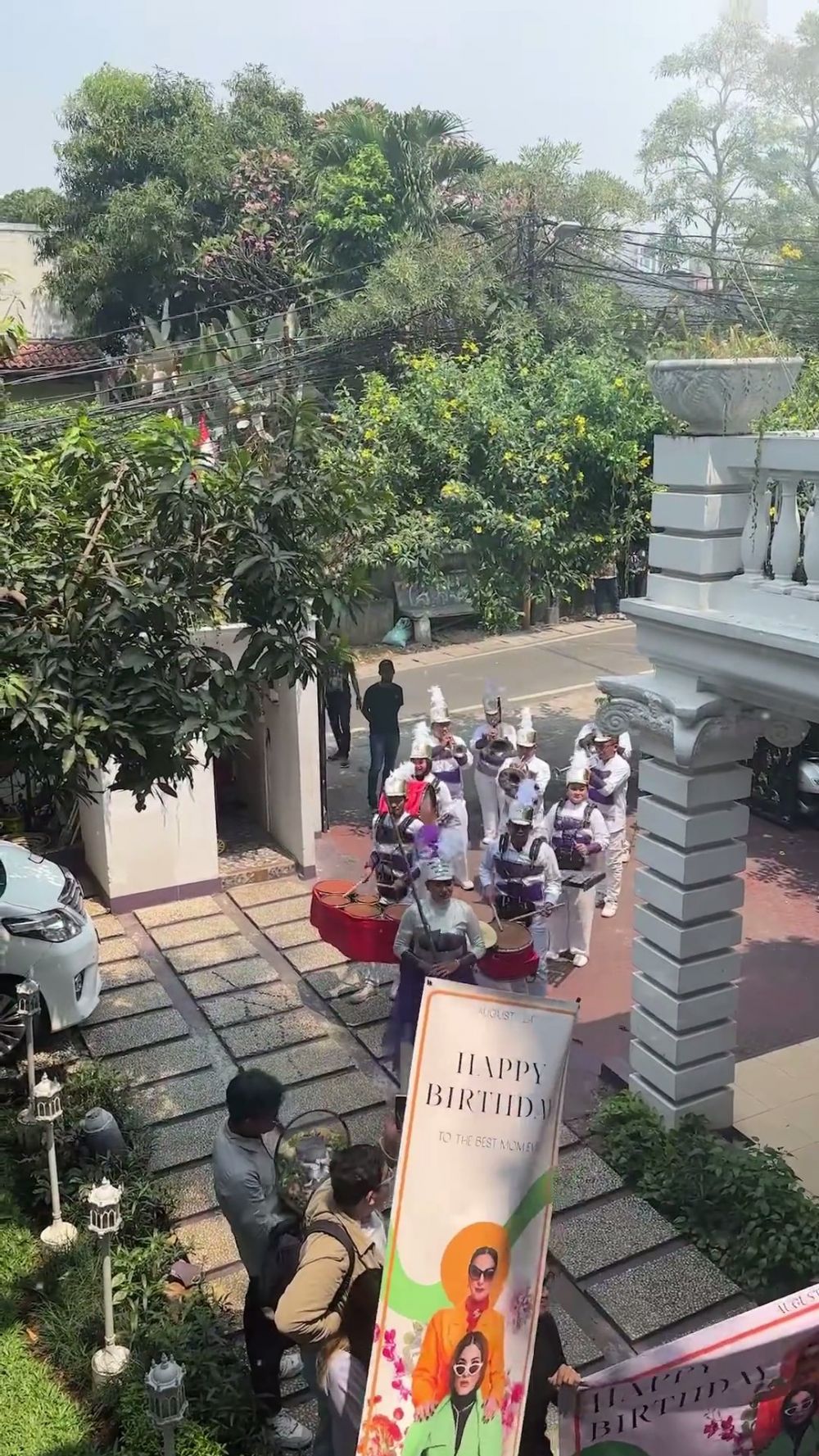 surprise tasya farasya untuk ala alatas © instagram surprise tasya farasya untuk ala alatas © instagram