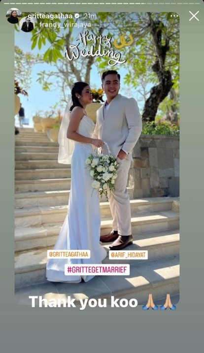  momen pemberkatan nikah gritte agatha dan arif hidayat © berbagai sumber
