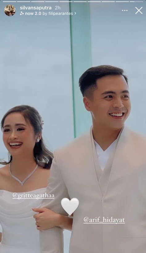 momen pemberkatan nikah gritte agatha dan arif hidayat © berbagai sumber  momen pemberkatan nikah gritte agatha dan arif hidayat © berbagai sumber